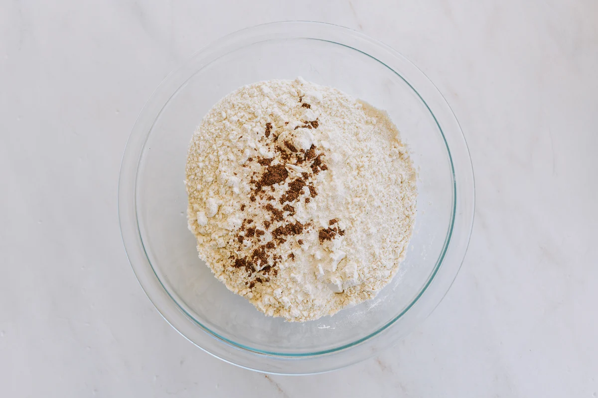 dough dry ingredients in glass bowl