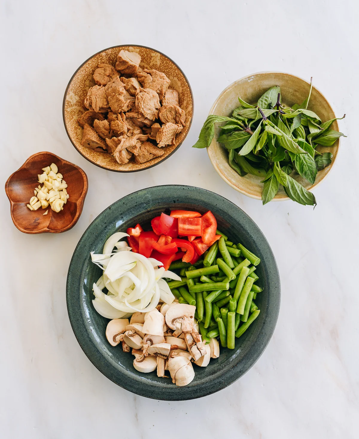 mock duck with thai basil ingredients