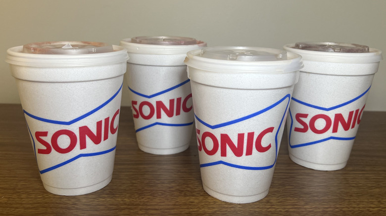 4 Sonic Hotumn drinks in to-go cups.