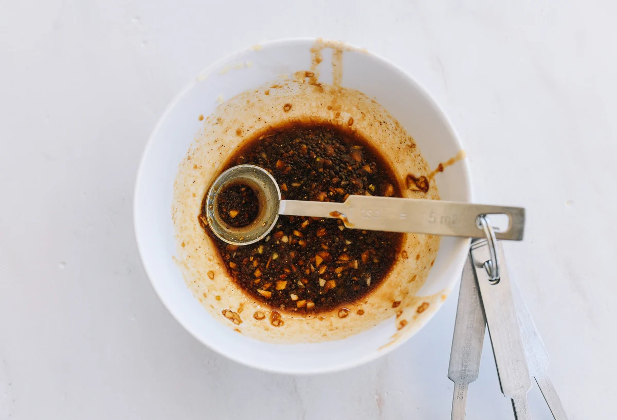 sauce mixture for Chinese spinach salad