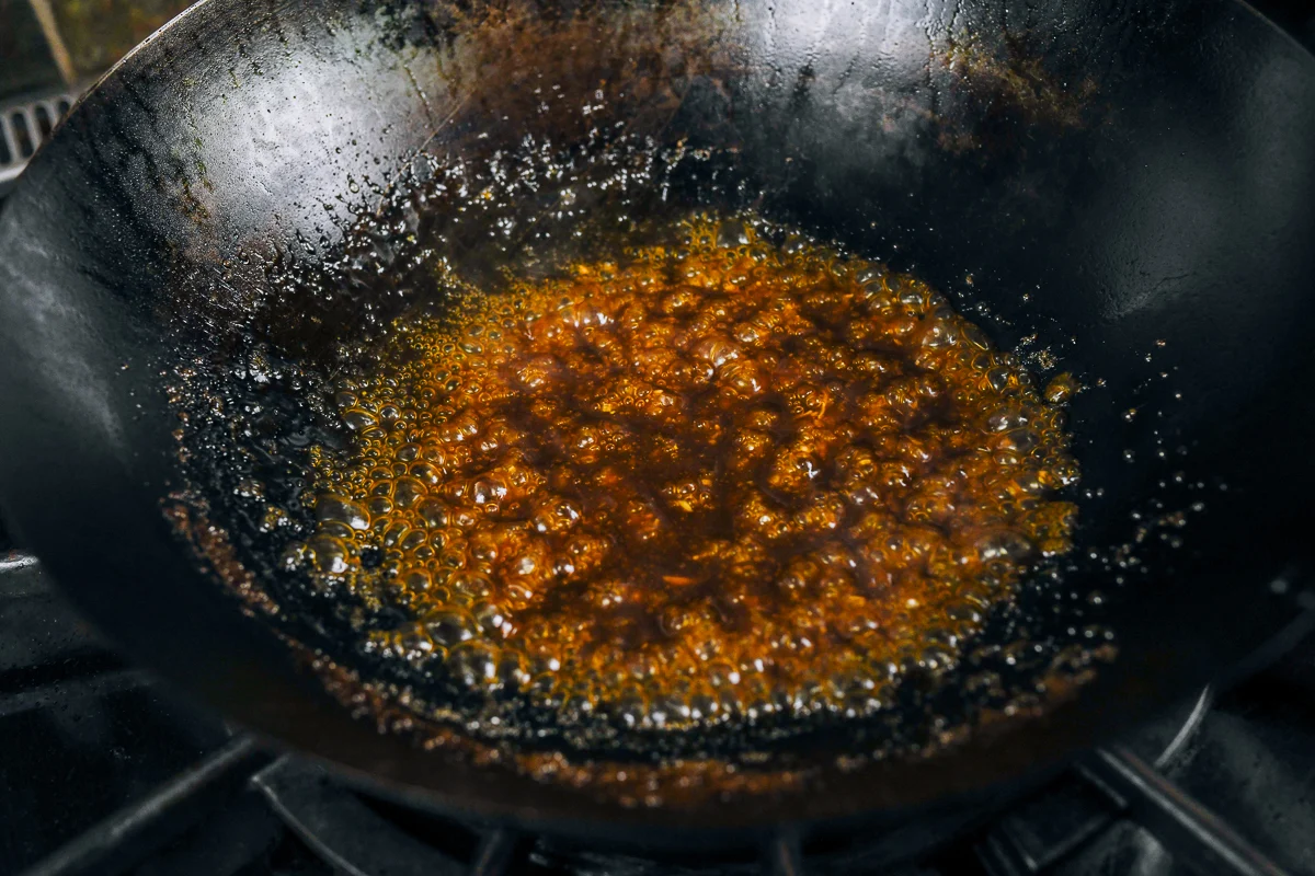simmering sesame chicken sauce