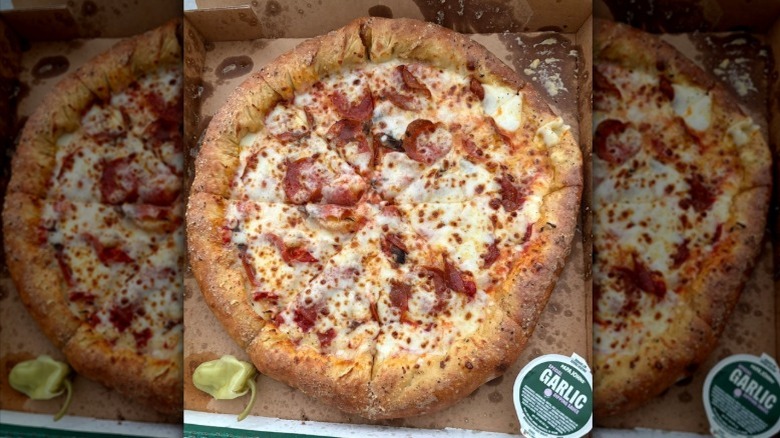 Close-up of stuffed crust from Papa Johns