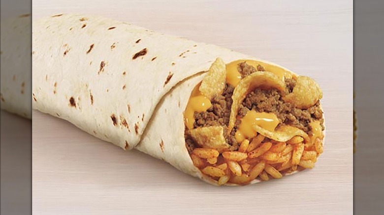Beefy crunch burrito and beefy fritos burrito comparison